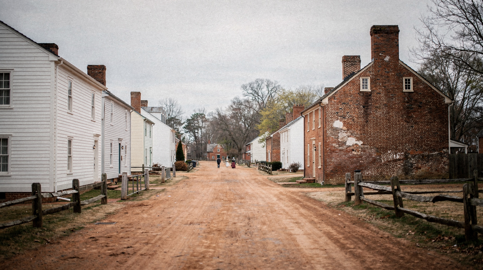 Williamsburg, Jamestown, and Yorktown Compared